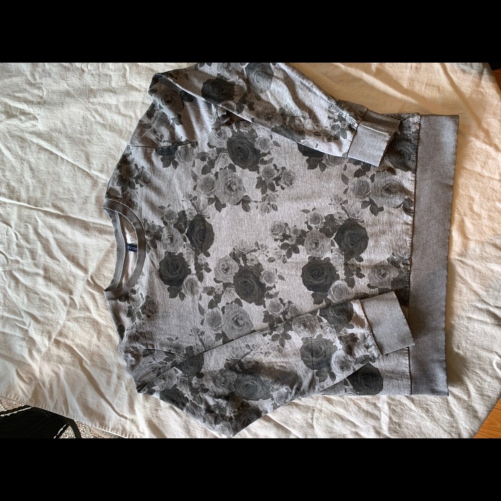 Floral sweatshirt
